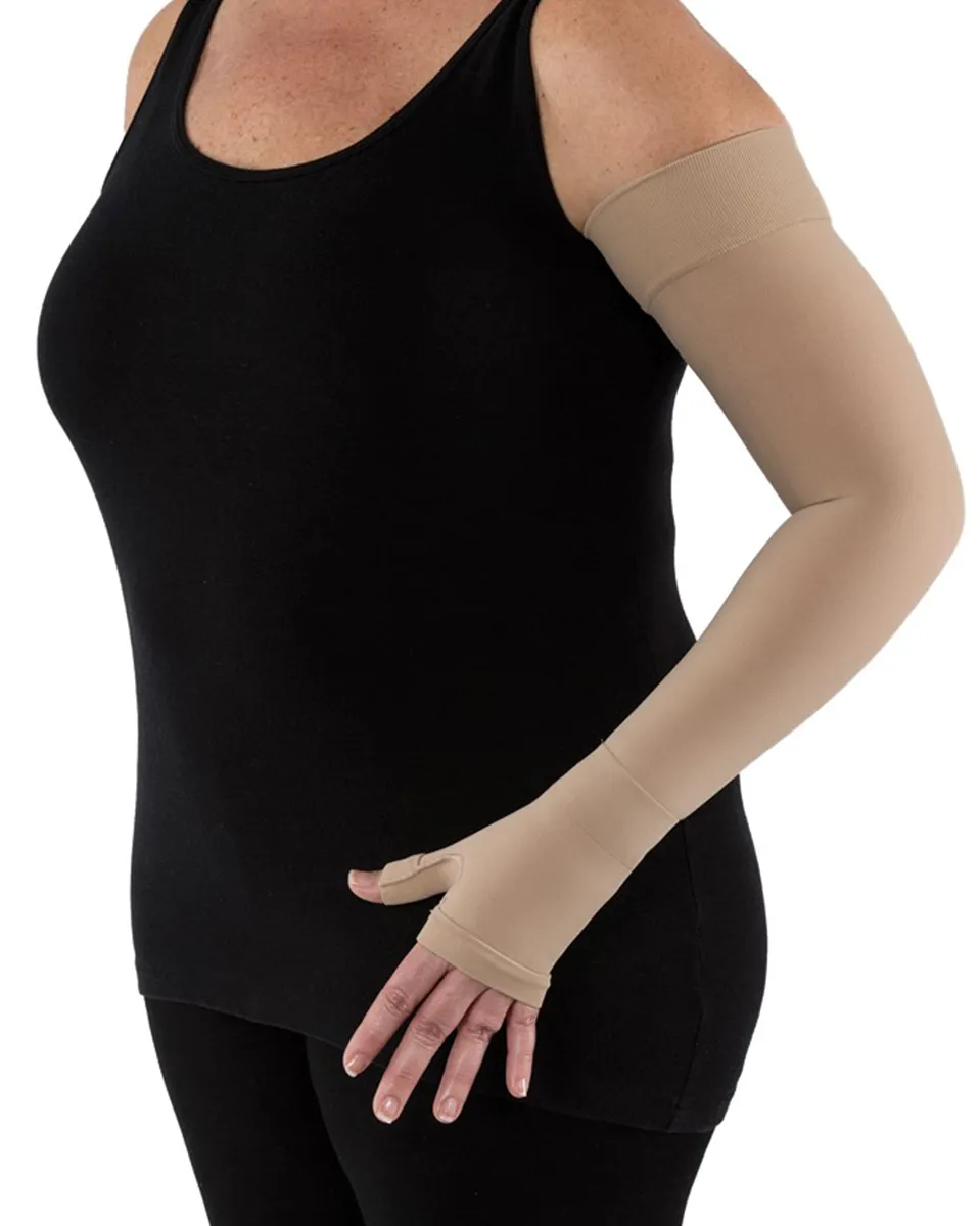 JOBST Bella Lite Armsleeve 20-30 mmHg w/ Gauntlet   Silicone Dot Band